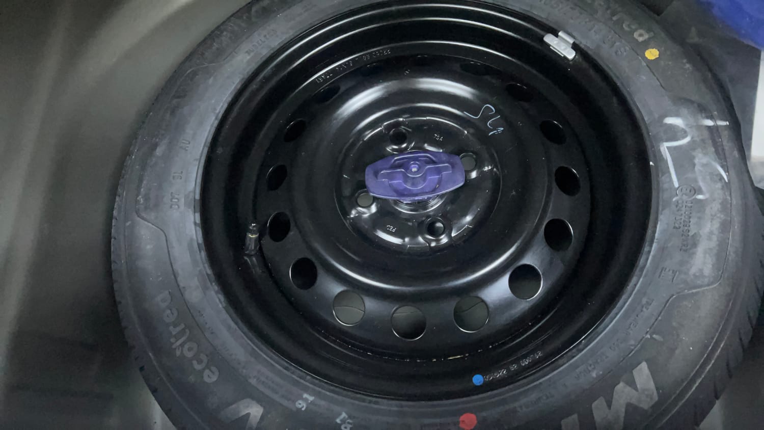 Used 2022 Maruti Suzuki Wagon R ZXI Plus 1.2 Petrol Manual tyres SPARE TYRE VIEW