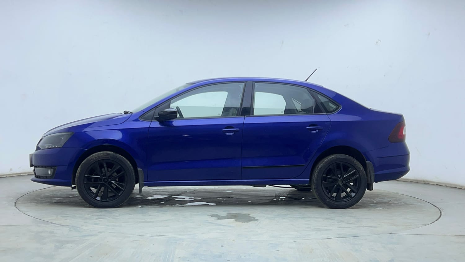 Used 2020 Skoda Rapid Ambition Petrol Manual exterior LEFT SIDE VIEW