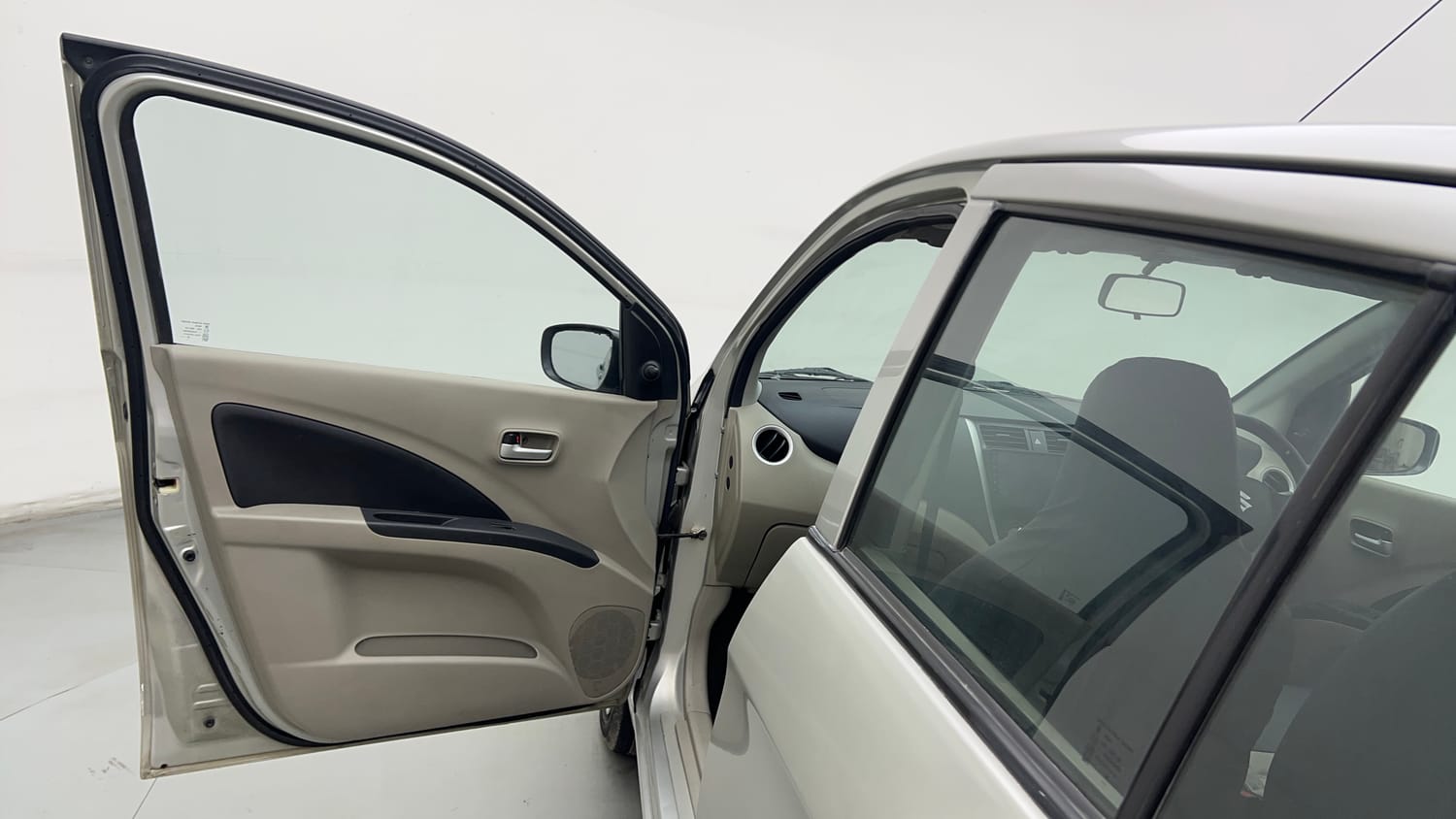 Used 2015 Maruti Suzuki Celerio VXi CNG Cng Manual interior LEFT FRONT DOOR OPEN VIEW