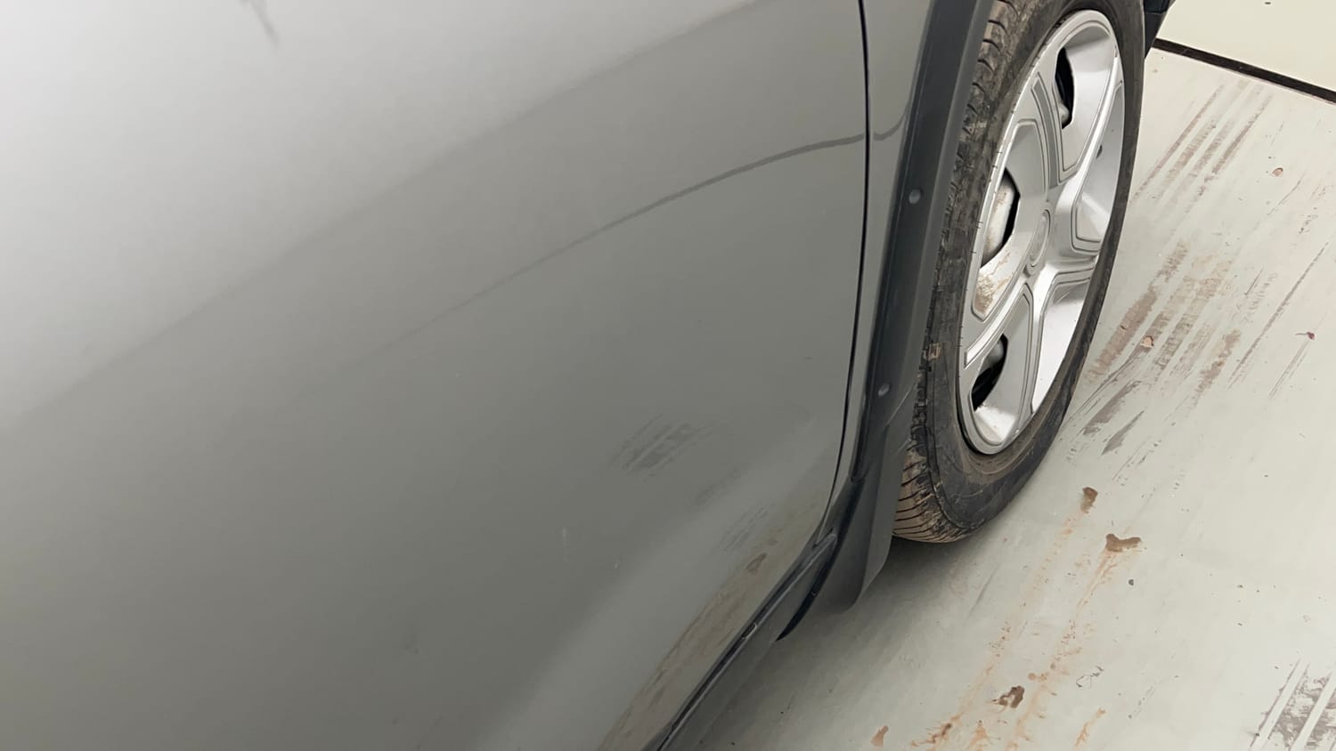 Used 2022 maruti-suzuki Vitara Brezza LXi Petrol Manual dents MINOR SCRATCH