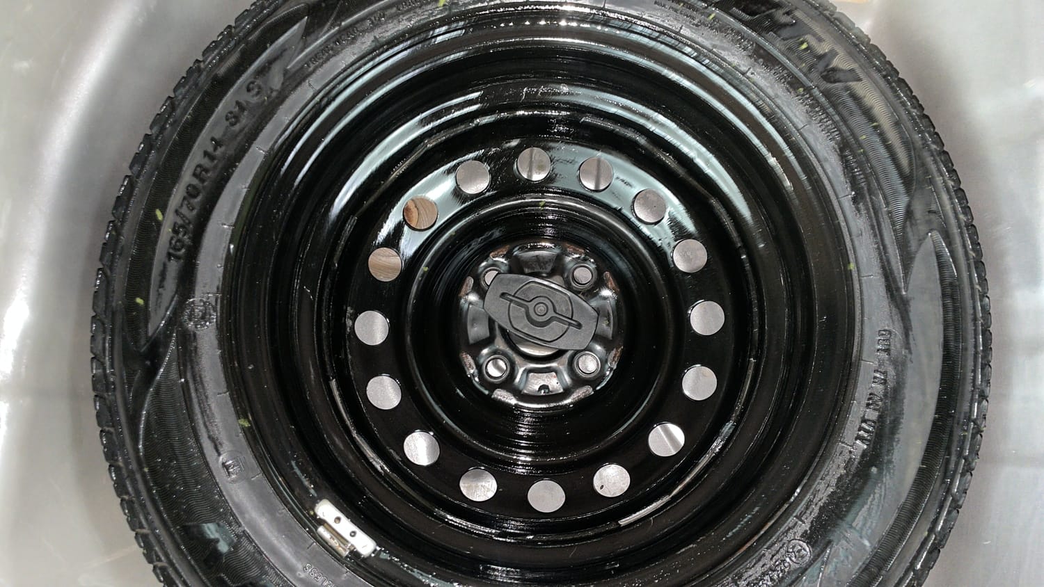 Used 2016 Maruti Suzuki Celerio VXi AMT Petrol Automatic tyres SPARE TYRE VIEW