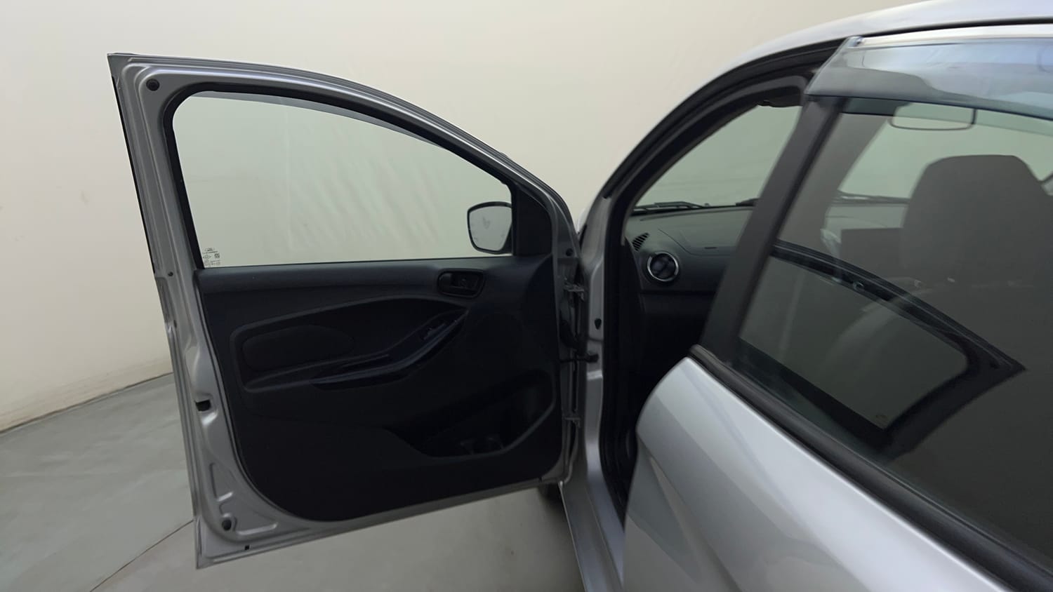 Used 2019 Ford Figo Titanium 1.2 Ti-VCT MT Petrol Manual interior LEFT FRONT DOOR OPEN VIEW