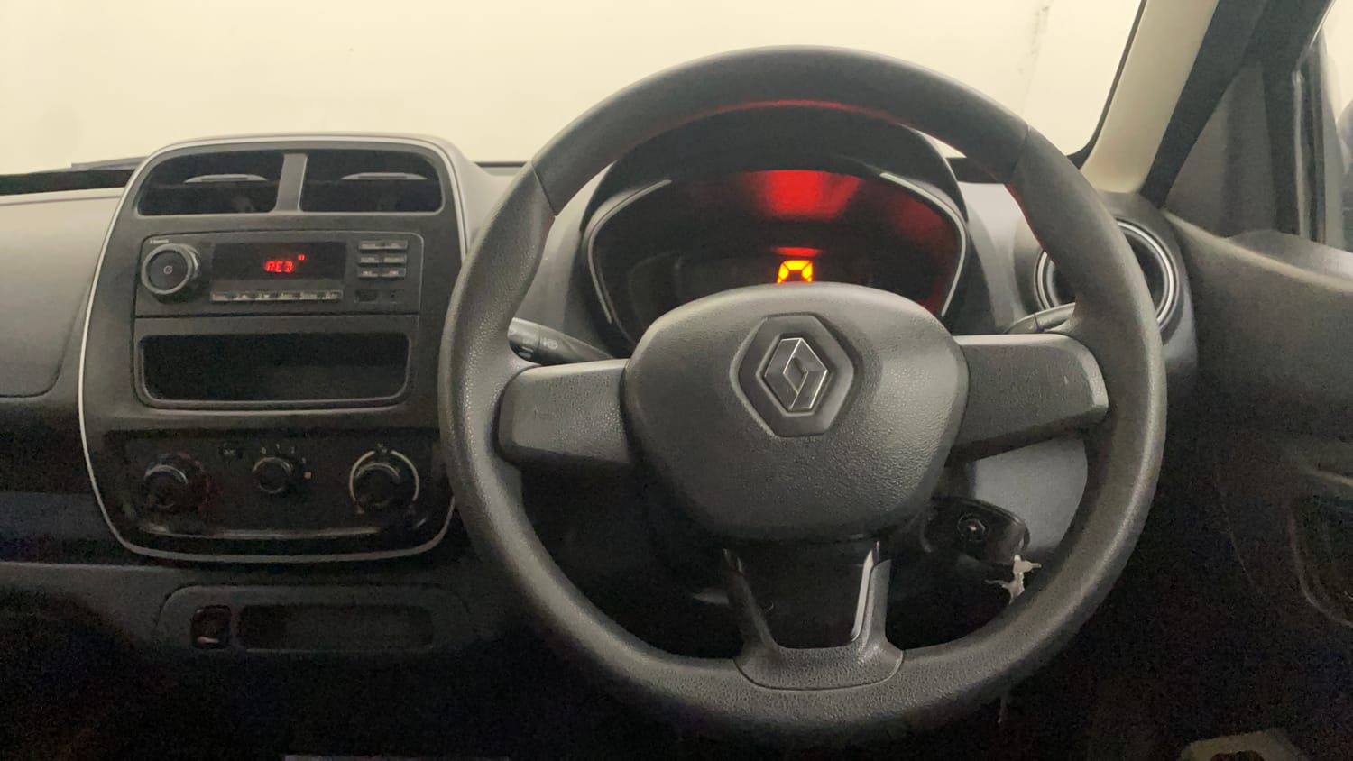 Used 2016 Renault Kwid RXL Petrol Manual interior STEERING VIEW