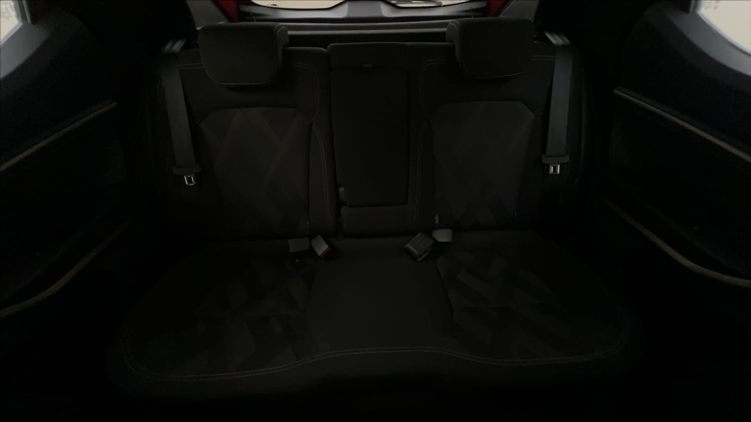 Used 2022 Renault Kiger RXT (O) MT Dual Tone Petrol Manual interior REAR SEAT CONDITION VIEW