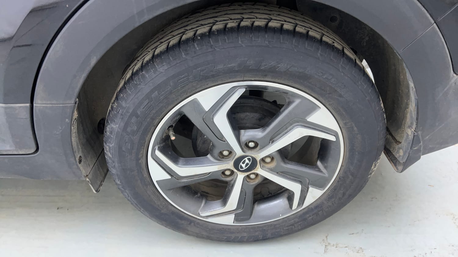 Used 2019 Hyundai Creta SX 1.6 AT Petrol Petrol Automatic tyres LEFT REAR TYRE RIM VIEW
