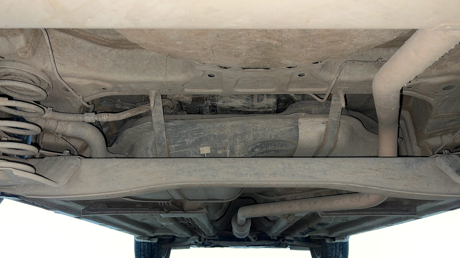 Used 2023 Kia Seltos HTX 1.5 Petrol Manual extra REAR UNDERBODY VIEW (TAKEN FROM REAR)