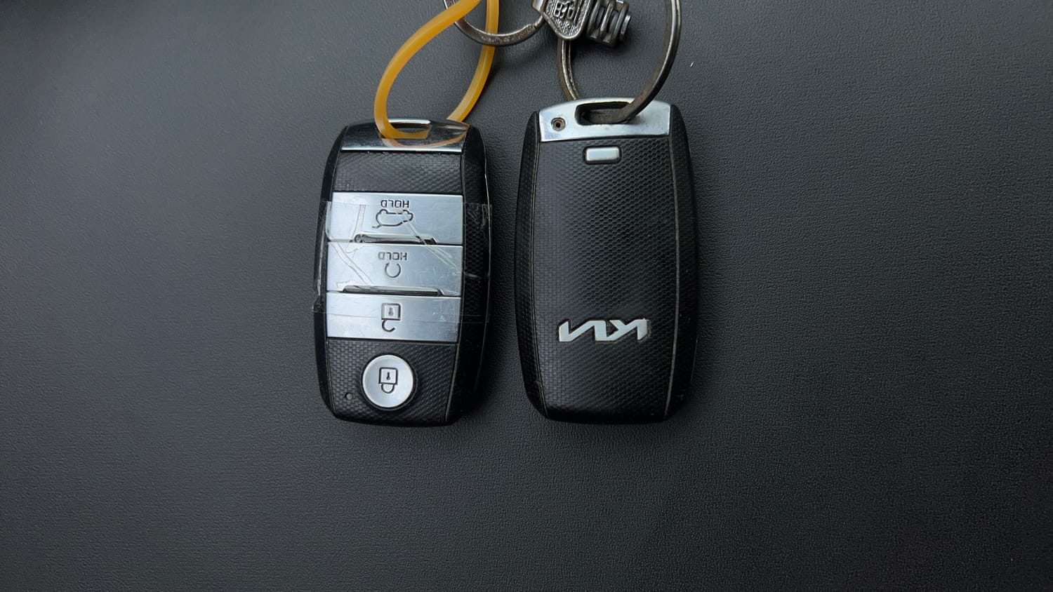 Used 2023 Kia Seltos HTX 1.5 Petrol Manual extra CAR KEY VIEW
