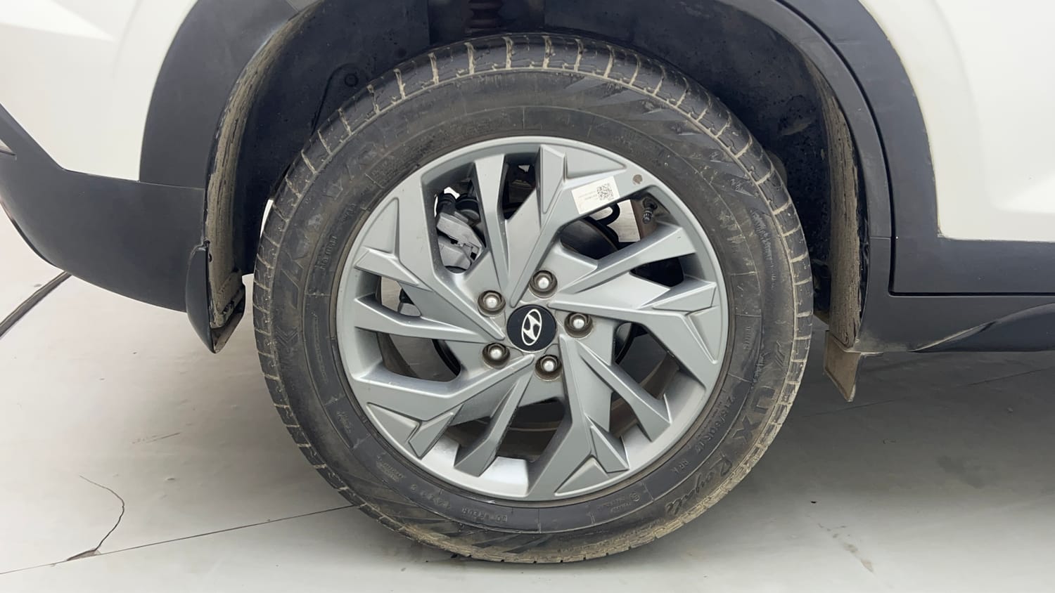 Used 2021 Hyundai Creta SX (O) 1.4 Turbo 7 DCT Petrol Automatic tyres RIGHT REAR TYRE RIM VIEW