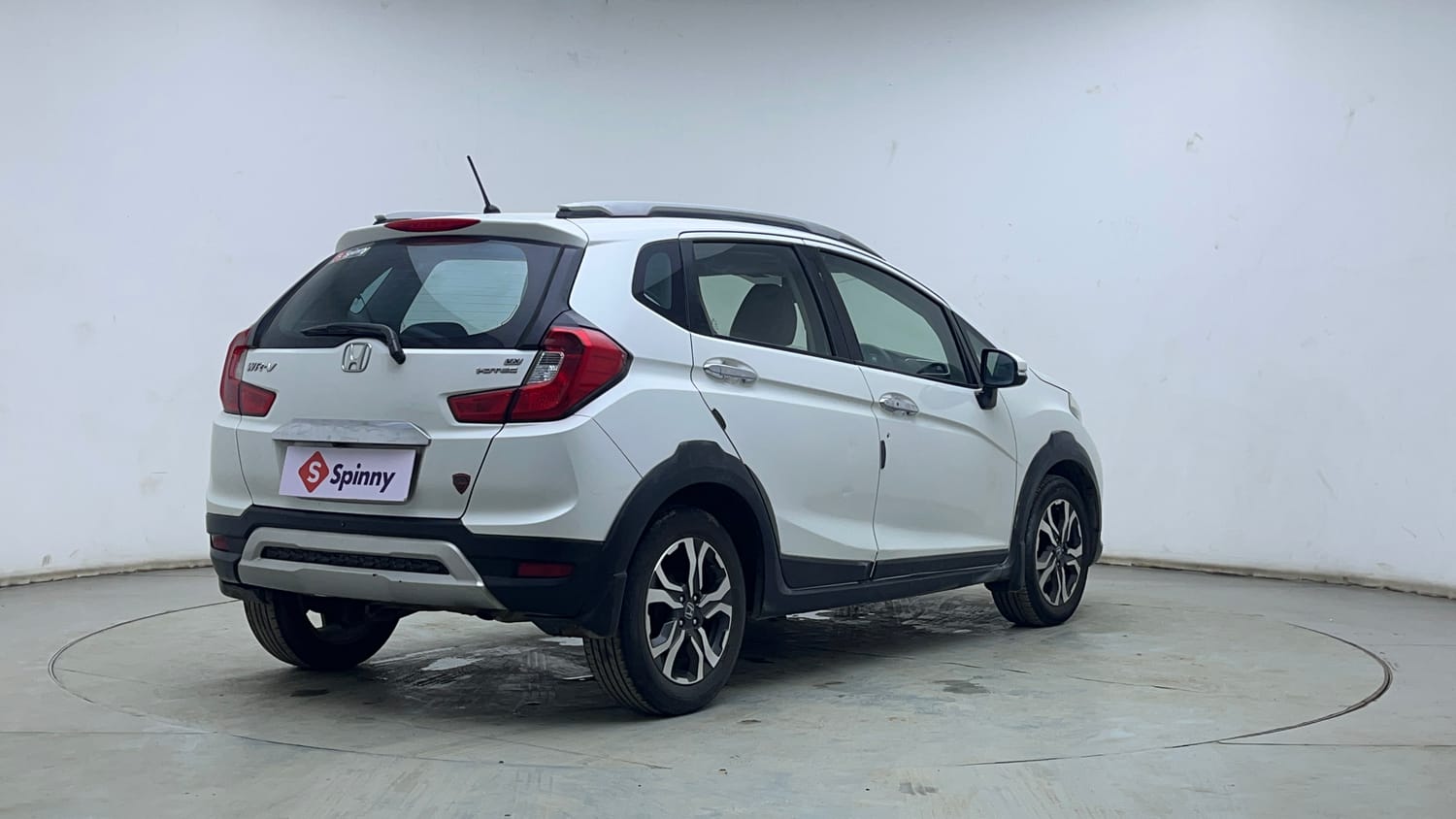 Used 2018 Honda WR-V VX MT Diesel Diesel Manual exterior RIGHT REAR CORNER VIEW