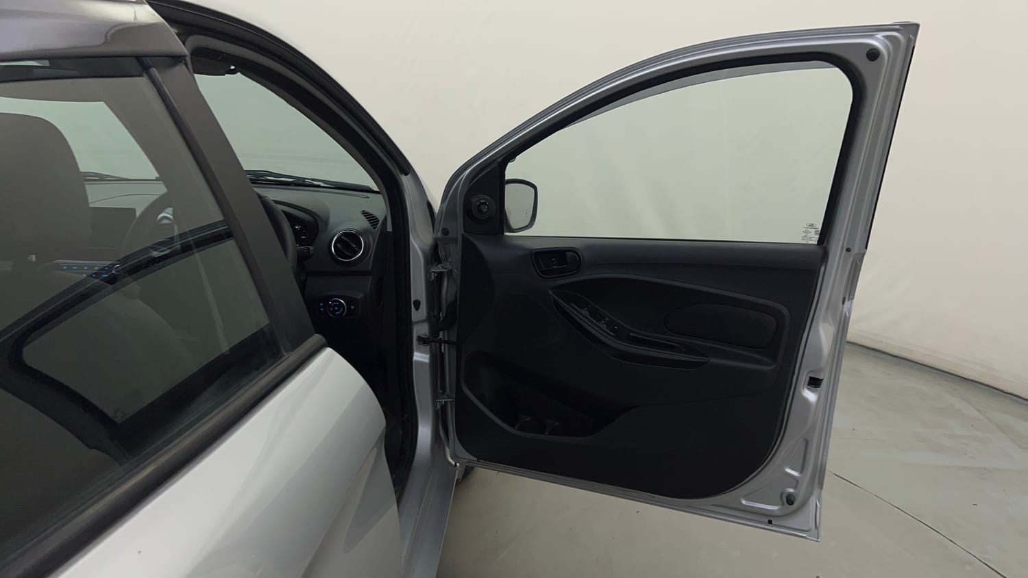 Used 2019 Ford Figo Titanium 1.2 Ti-VCT MT Petrol Manual interior RIGHT FRONT DOOR OPEN VIEW