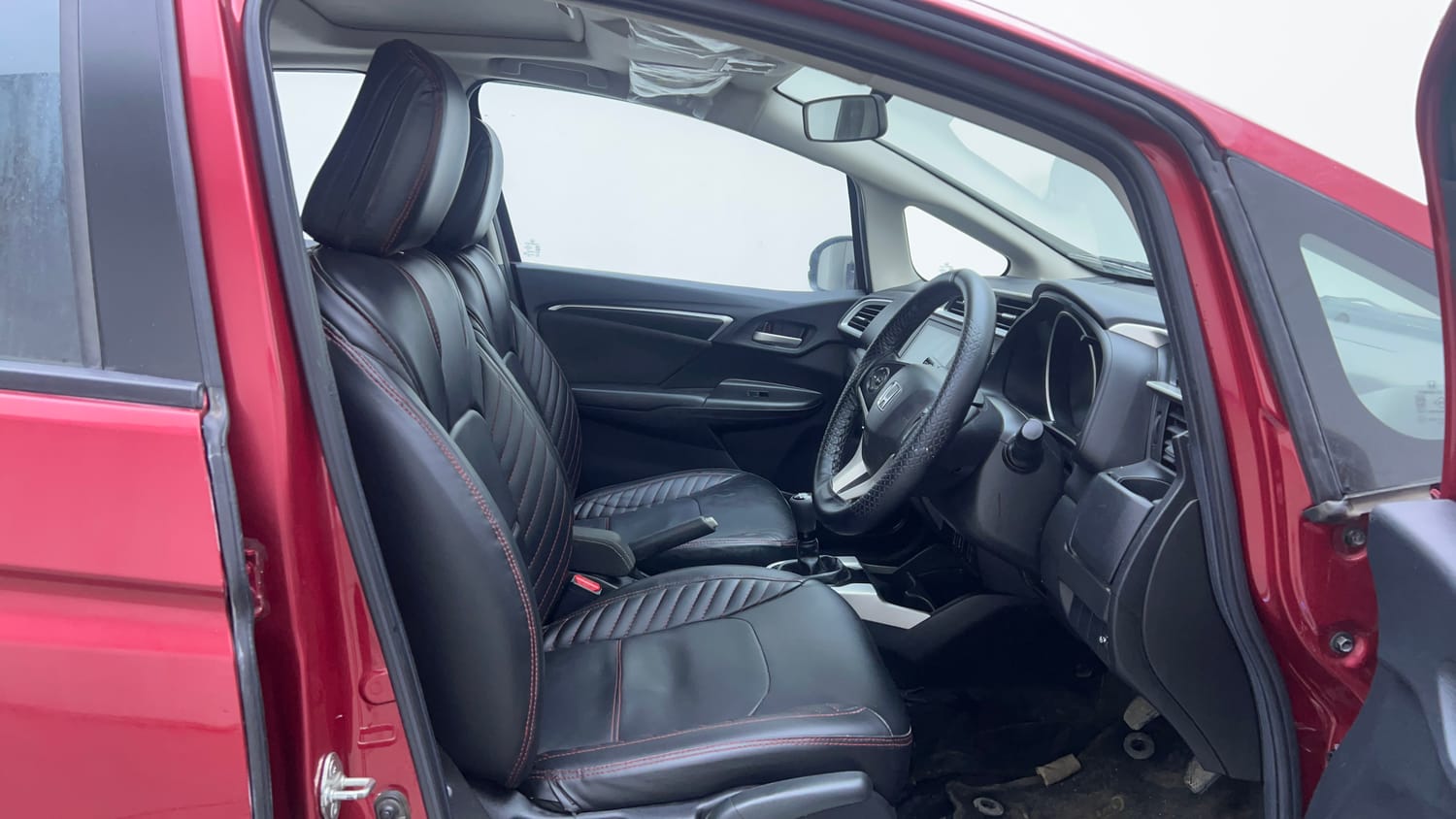 Used 2021 Honda WR-V VX MT Diesel Diesel Manual interior RIGHT SIDE FRONT DOOR CABIN VIEW