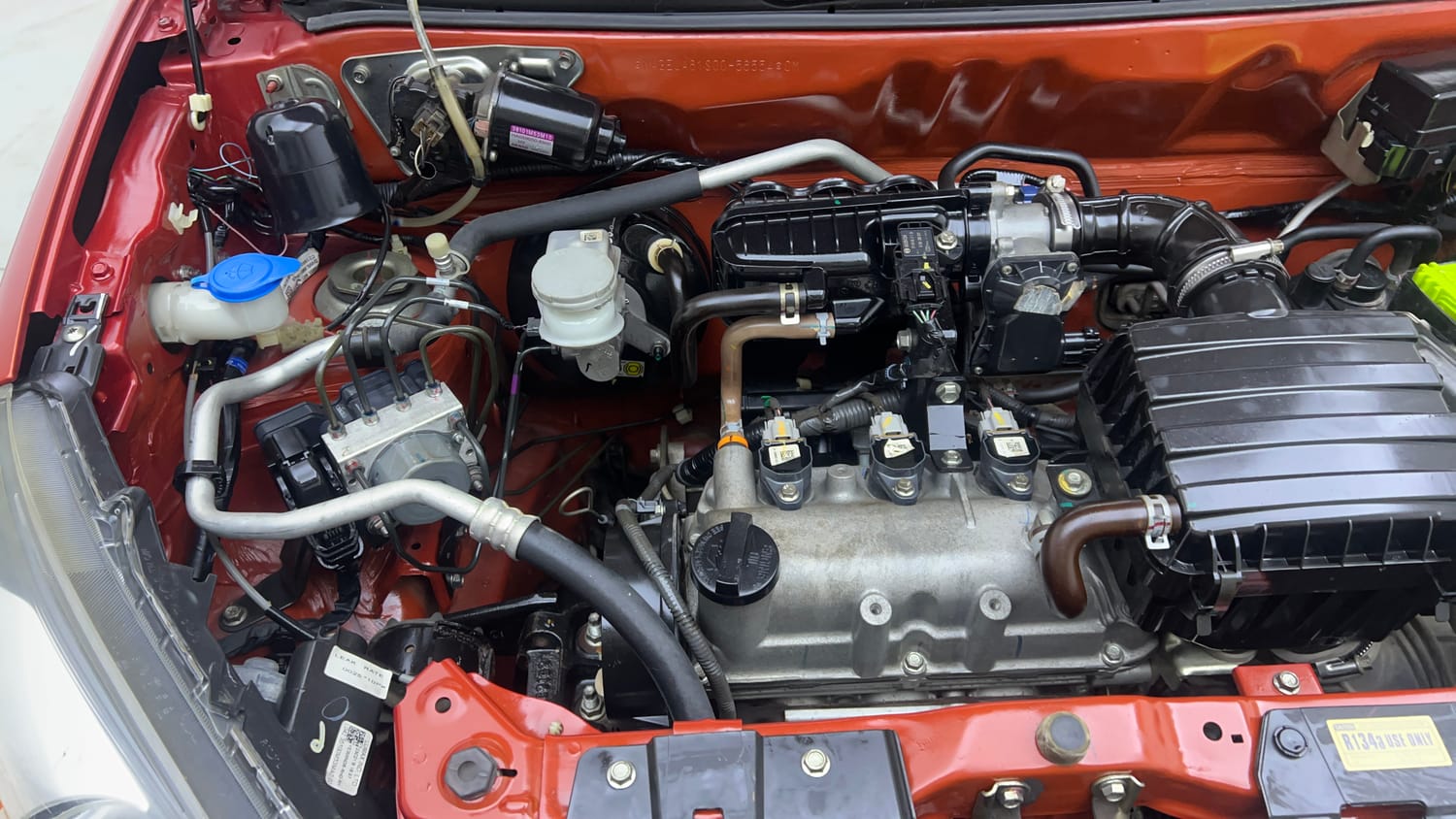 Used 2021 Maruti Suzuki Alto 800 LXi Petrol Manual engine ENGINE RIGHT SIDE VIEW