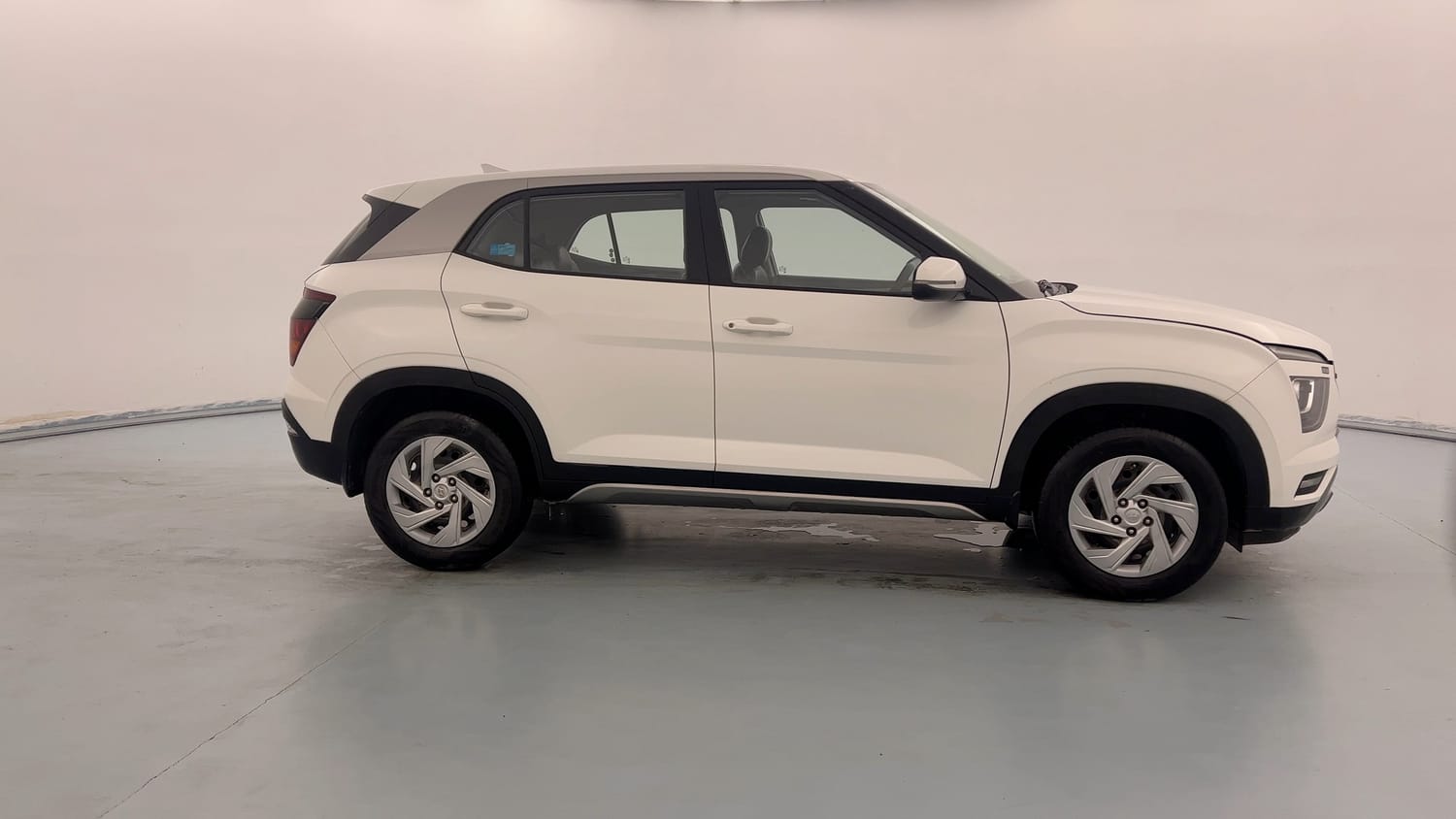 Used 2022 Hyundai Creta EX 1.5 Diesel Diesel Manual exterior RIGHT SIDE VIEW