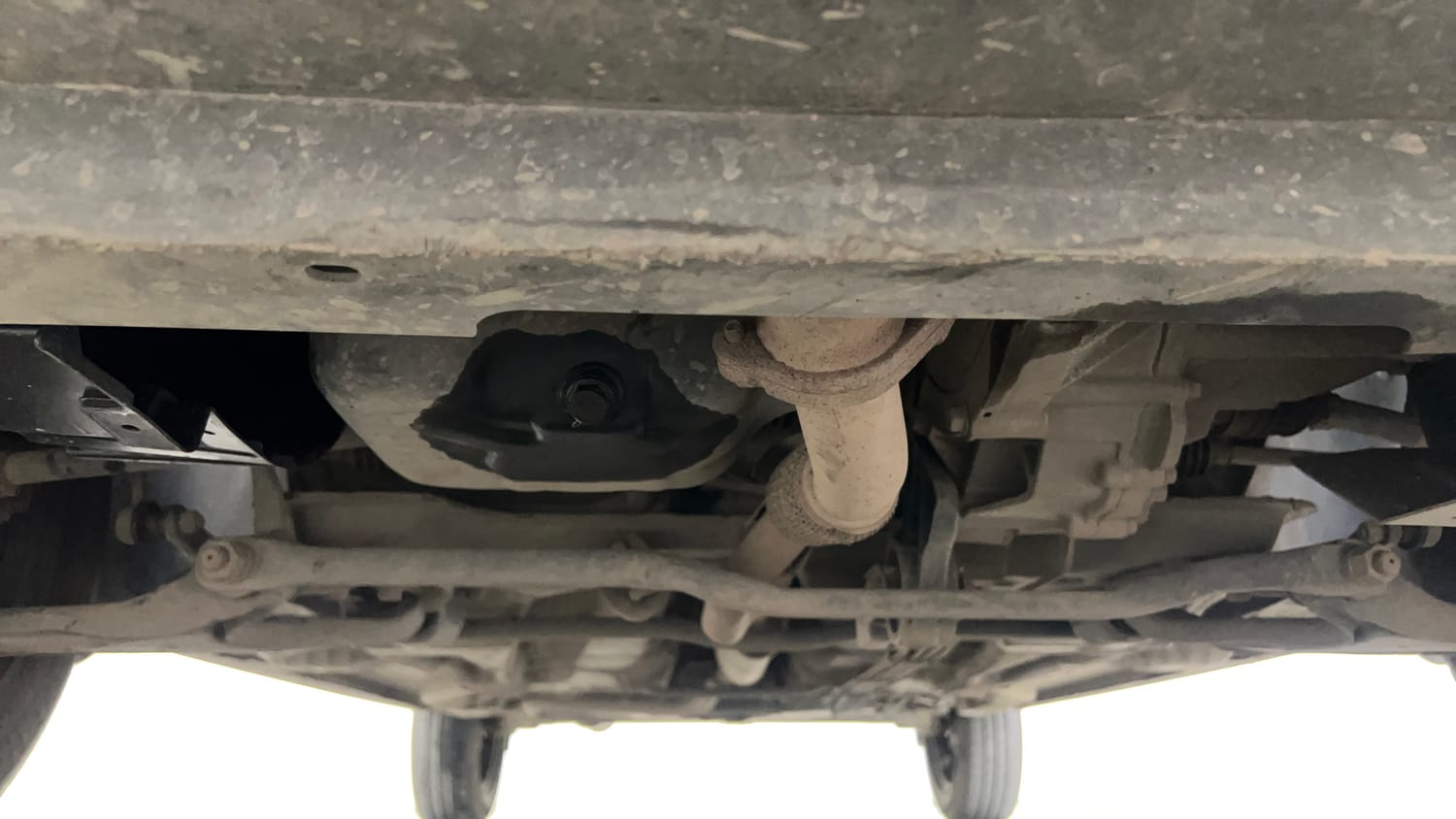 Used 2022 Tata Tiago XT CNG Cng Manual extra FRONT LEFT UNDERBODY VIEW