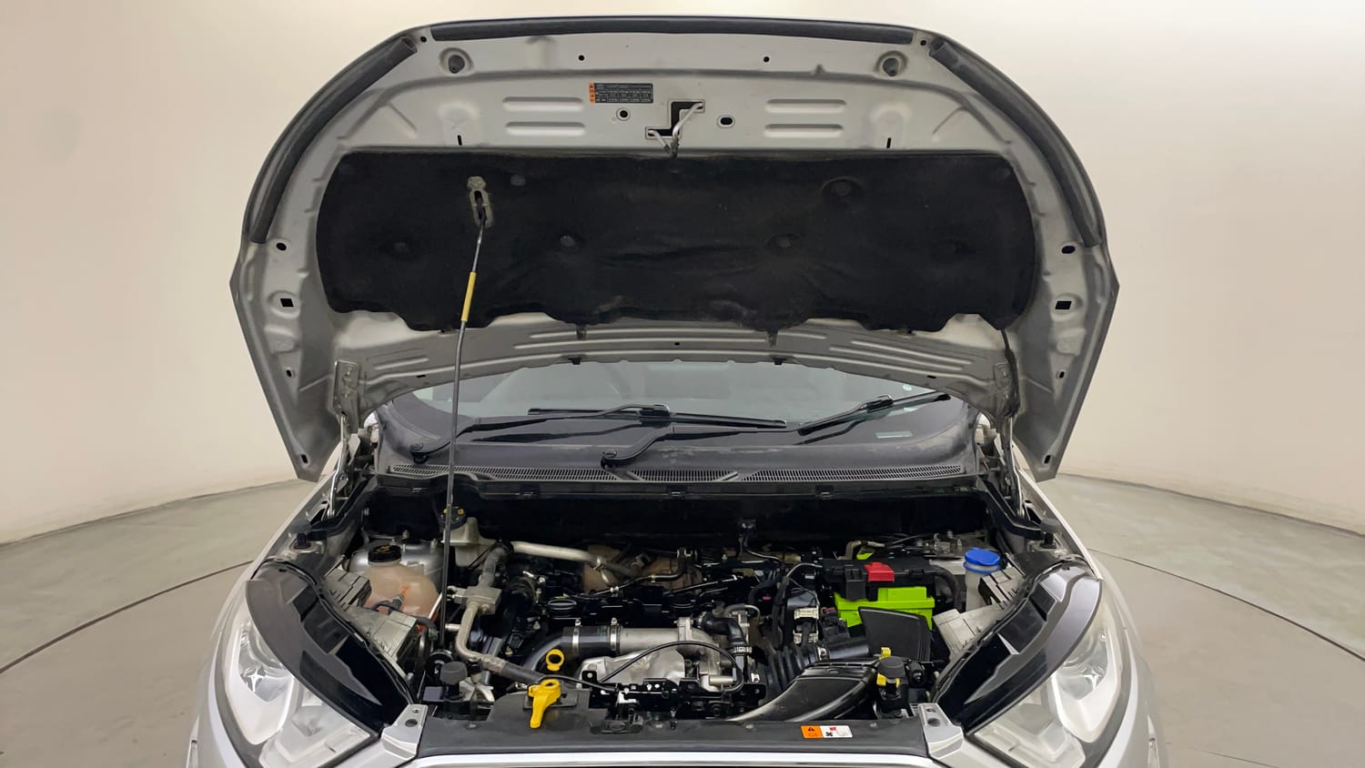 Used 2019 Ford EcoSport Titanium 1.5L TDCi Diesel Manual engine ENGINE & BONNET OPEN FRONT VIEW