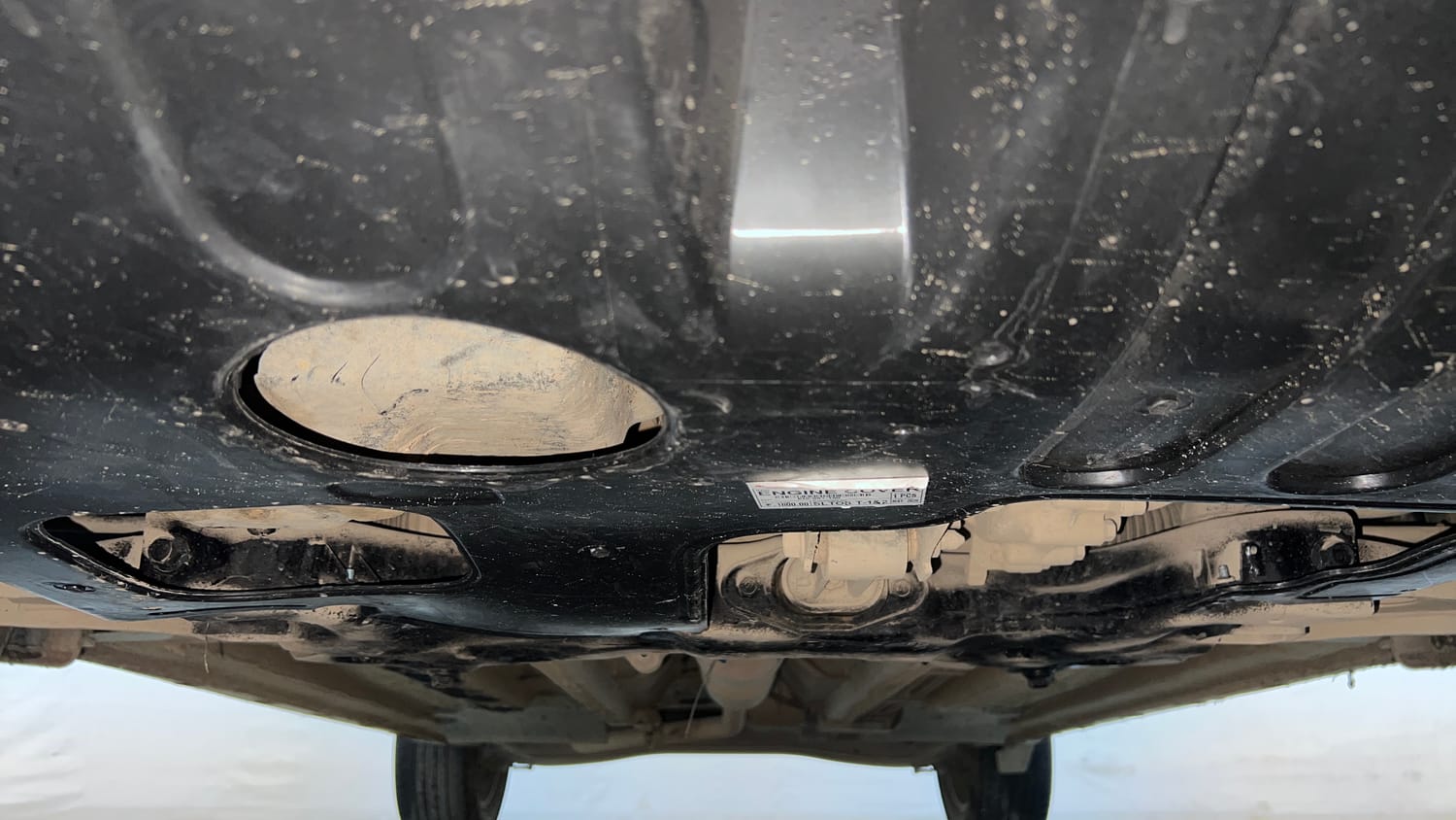 Used 2023 Kia Seltos HTX 1.5 Petrol Manual extra FRONT LEFT UNDERBODY VIEW