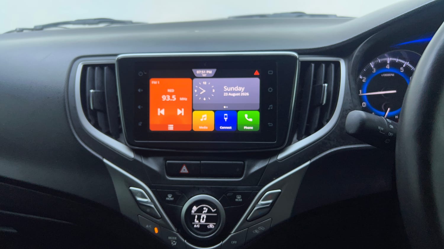 Used 2021 Toyota Glanza V CVT Petrol Automatic top_features Touch screen infotainment system