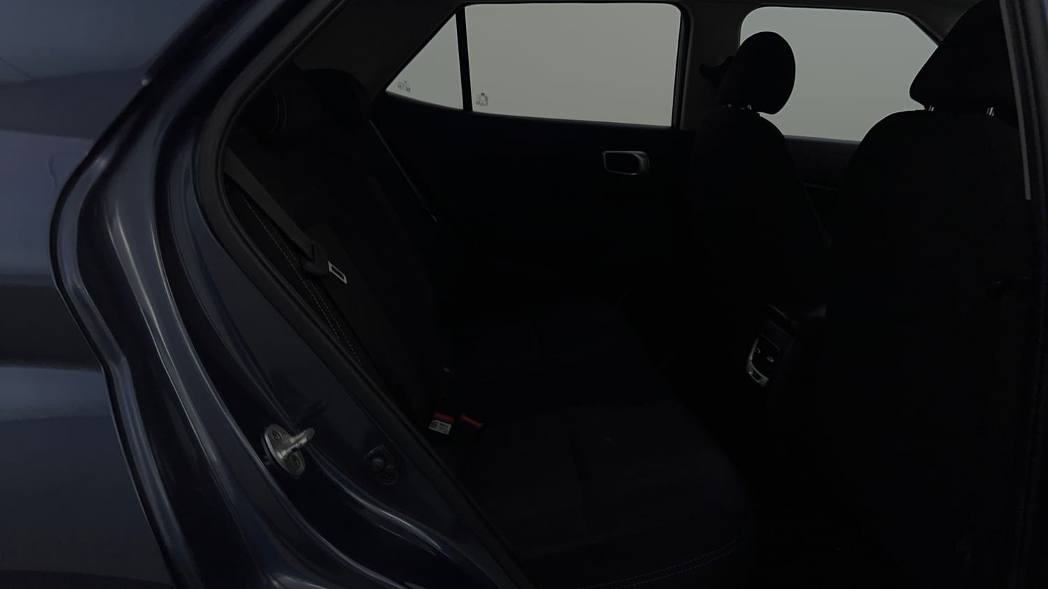 Used 2022 Hyundai Venue SX Plus 1.0 Turbo DCT Petrol Automatic interior RIGHT SIDE REAR DOOR CABIN VIEW