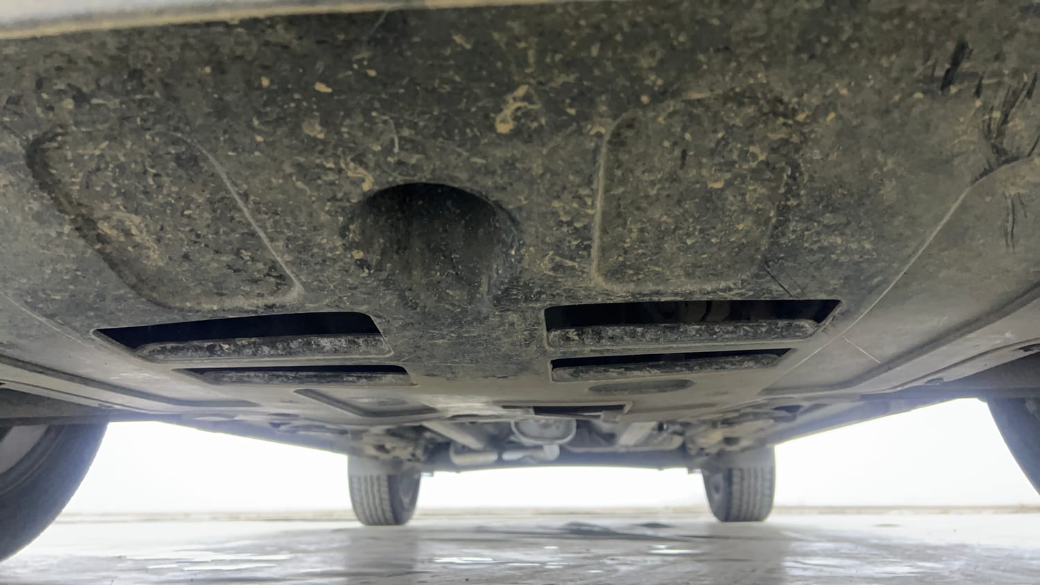 Used 2019 Hyundai Creta SX 1.6 AT Petrol Petrol Automatic extra FRONT LEFT UNDERBODY VIEW