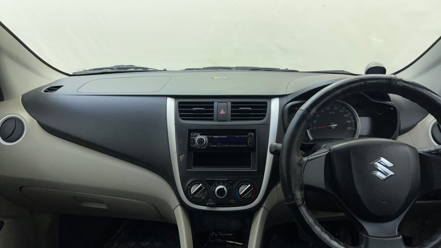 Used 2015 Maruti Suzuki Celerio VXi AMT Petrol Automatic interior MUSIC SYSTEM & AC CONTROL VIEW