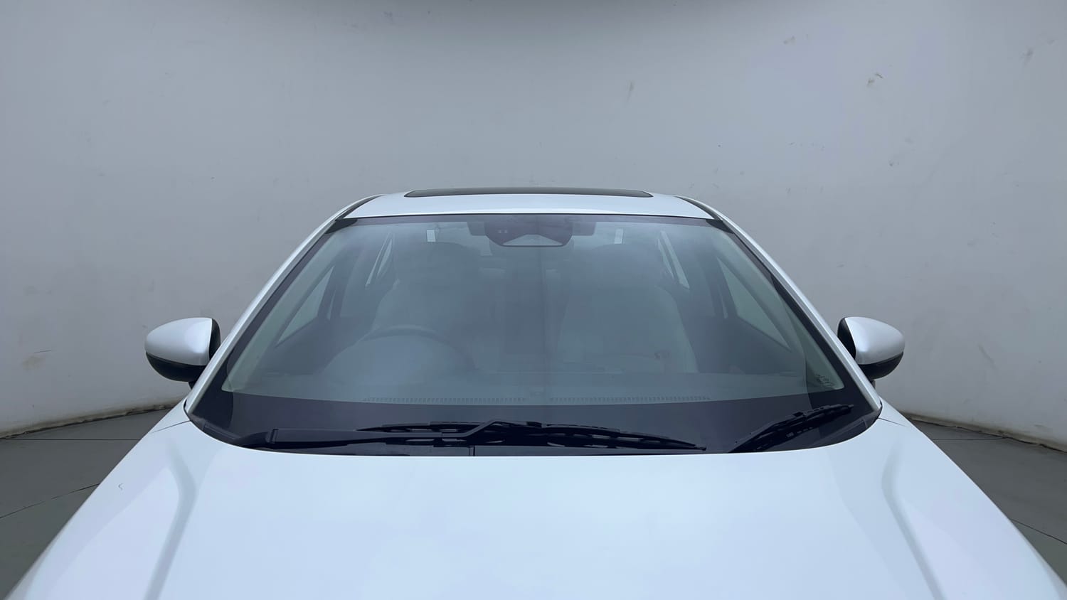 Used 2024 Honda City ZX Petrol CVT Hybrid Automatic exterior FRONT WINDSHIELD VIEW