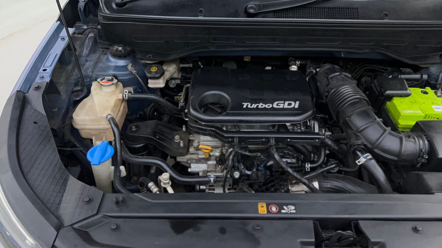 Used 2022 Hyundai Venue SX Plus 1.0 Turbo DCT Petrol Automatic engine ENGINE RIGHT SIDE VIEW