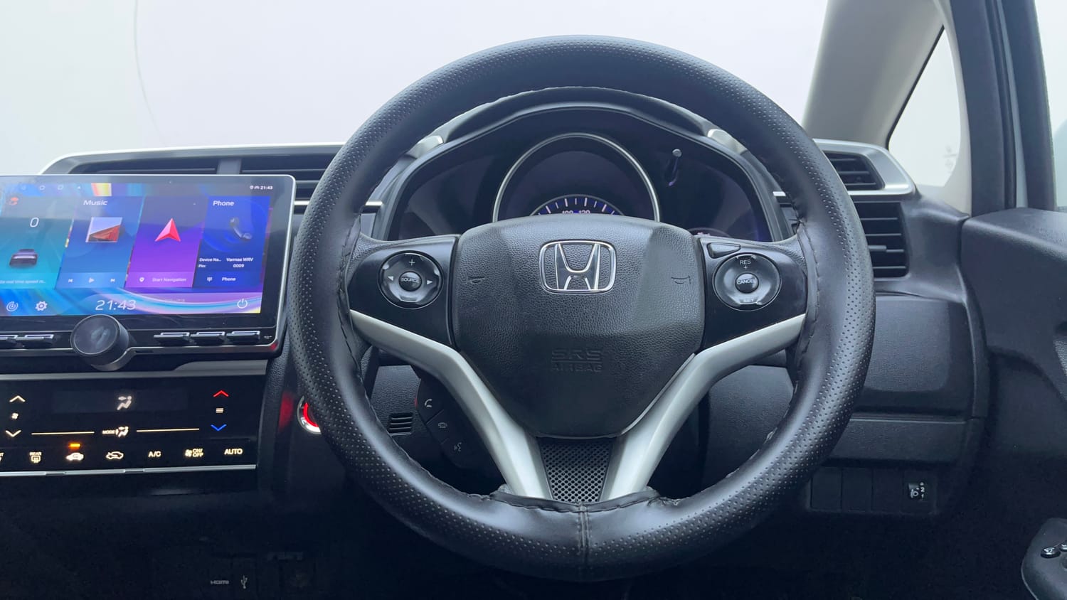 Used 2018 Honda WR-V VX MT Diesel Diesel Manual interior STEERING VIEW