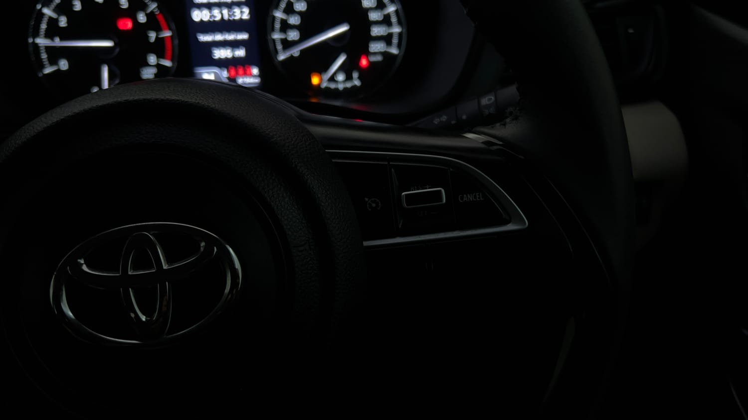 Used 2024 Toyota Glanza V AMT Petrol Automatic top_features Cruise control