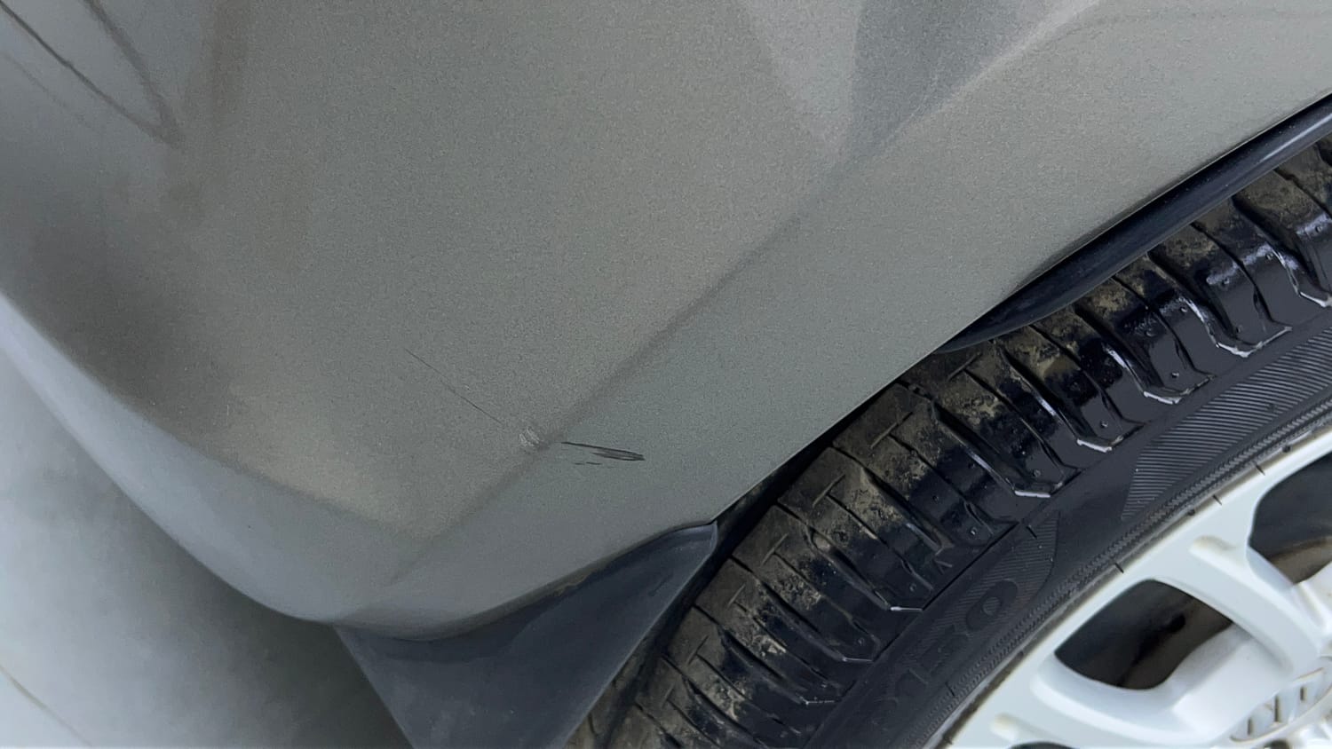 Used 2024 Maruti Suzuki Swift ZXi Petrol Manual dents MINOR SCRATCH
