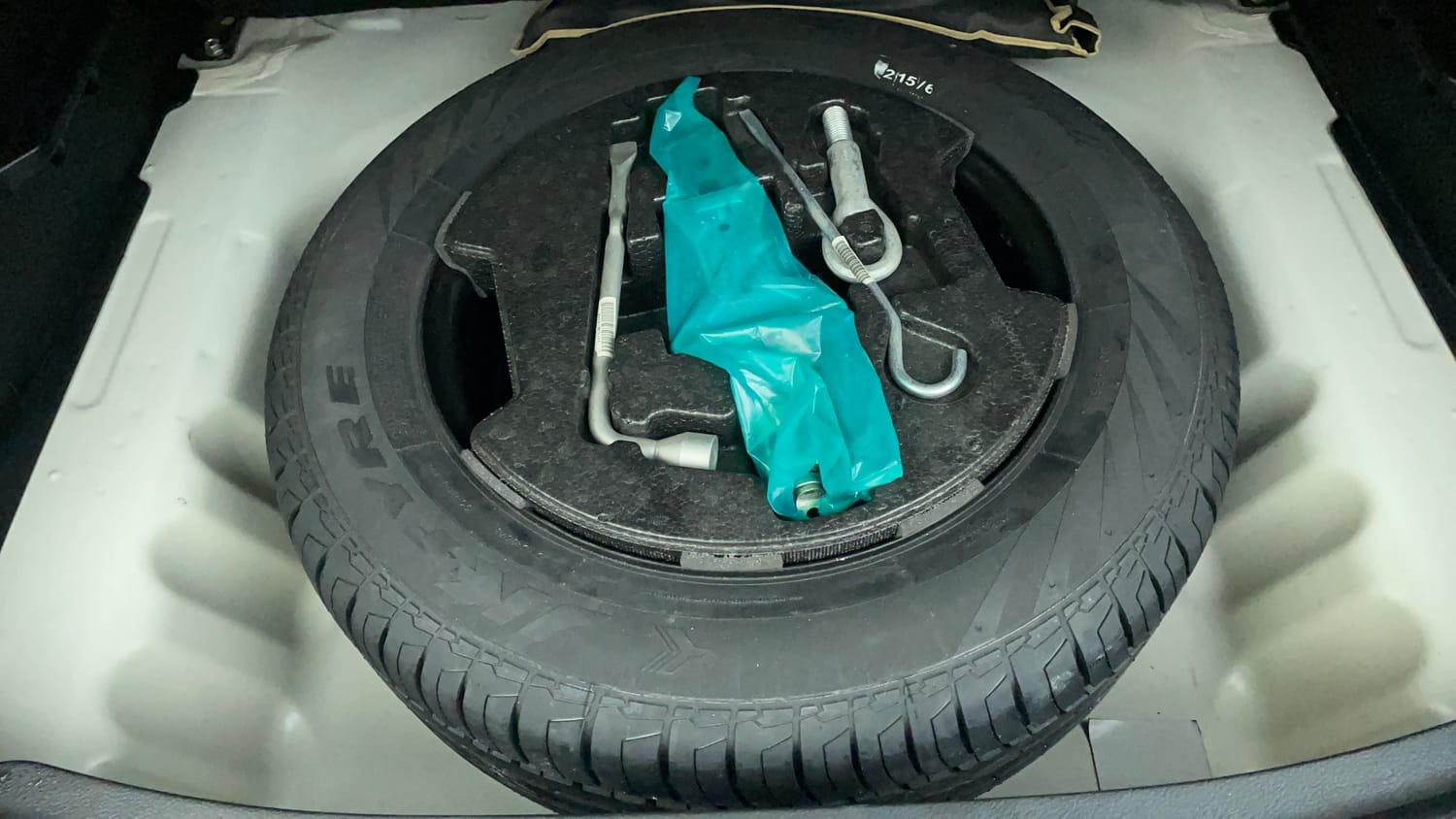 Used 2021 Maruti Suzuki S-Cross Zeta AT Petrol Automatic tyres SPARE TYRE VIEW