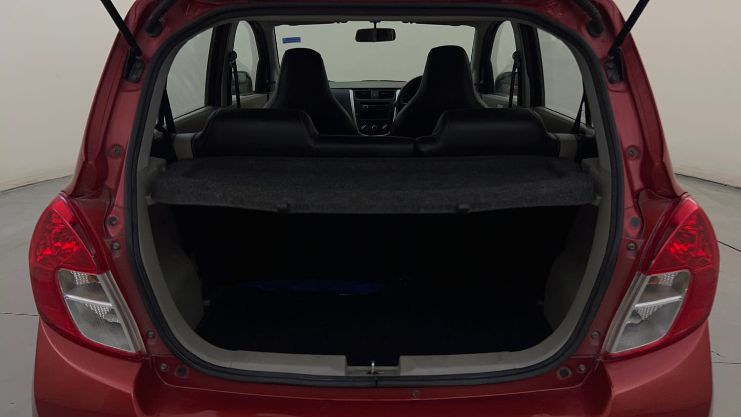 Used 2015 Maruti Suzuki Celerio VXi AMT Petrol Automatic interior DICKY INSIDE VIEW