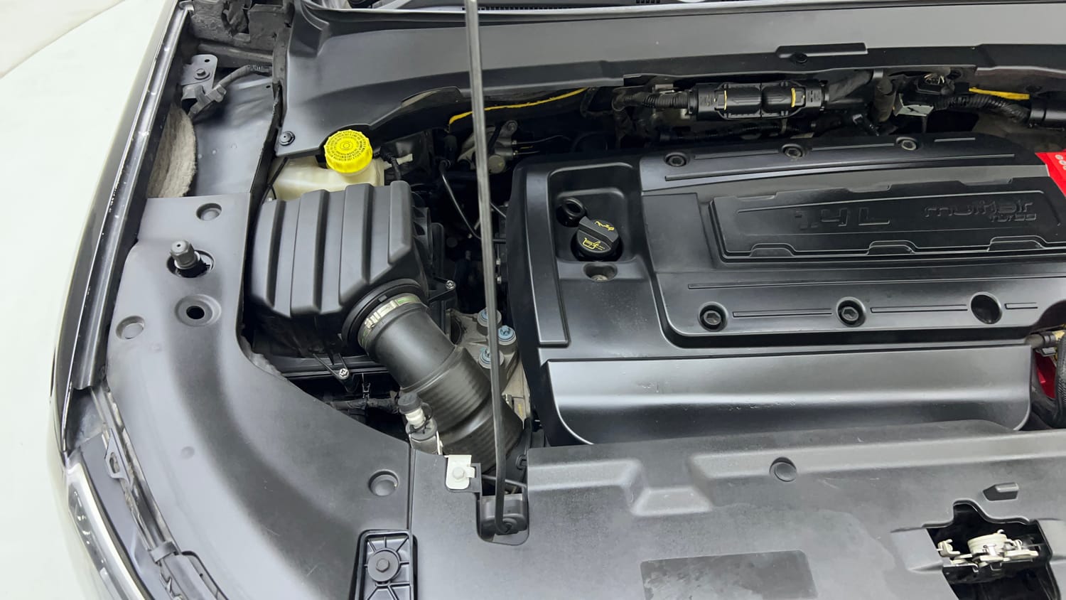 Used 2021 Jeep Compass Model S (O) 1.4 Petrol DCT Petrol Automatic engine ENGINE RIGHT SIDE VIEW