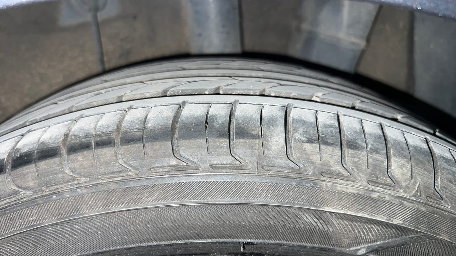 Used 2018 Hyundai Xcent SX (O) Petrol Manual tyres LEFT REAR TYRE TREAD VIEW