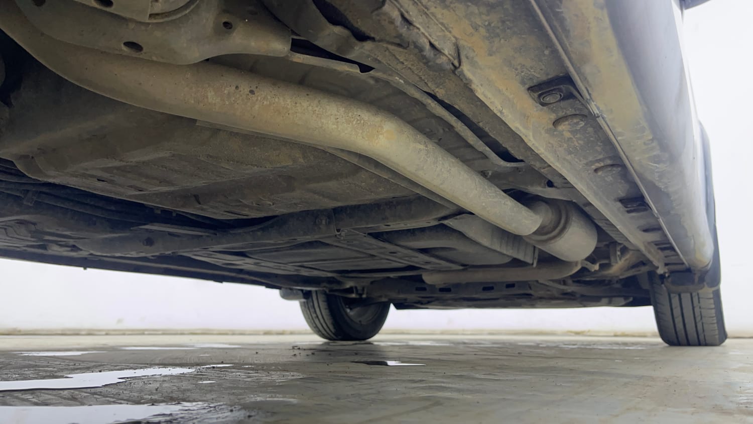Used 2018 Honda WR-V VX MT Diesel Diesel Manual extra REAR RIGHT UNDERBODY VIEW