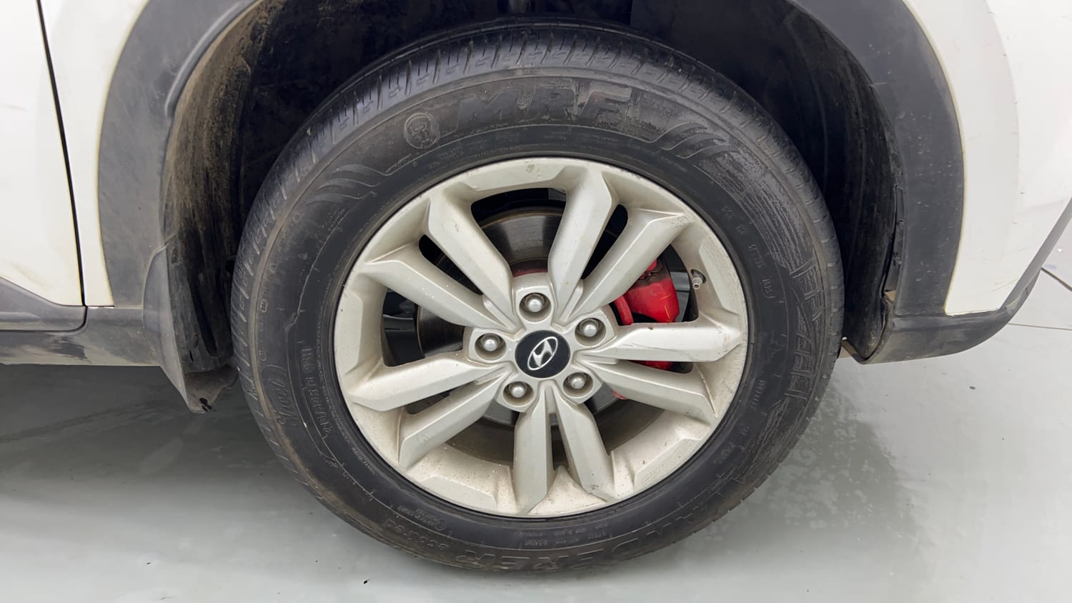 Used 2019 hyundai Venue SX 1.0 Turbo Petrol Petrol Manual tyres RIGHT FRONT TYRE RIM VIEW