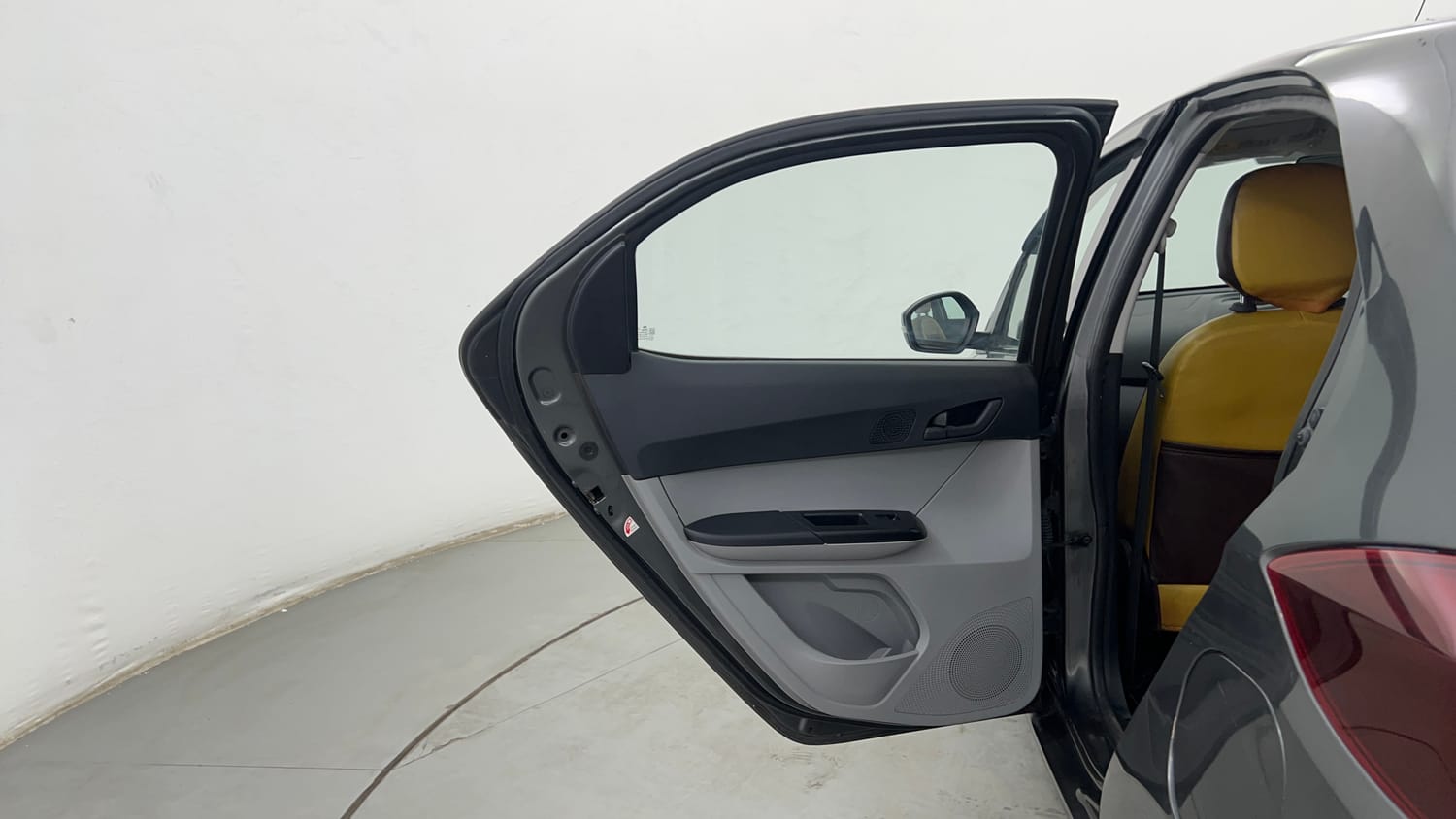 Used 2022 Tata Tiago XT CNG Cng Manual interior LEFT REAR DOOR OPEN VIEW