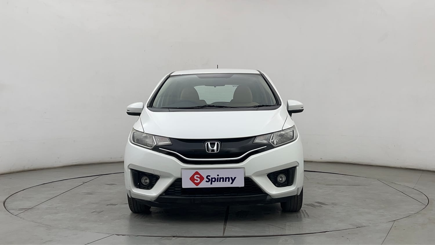 Used 2016 Honda Jazz V AT Petrol Petrol Automatic exterior FRONT VIEW