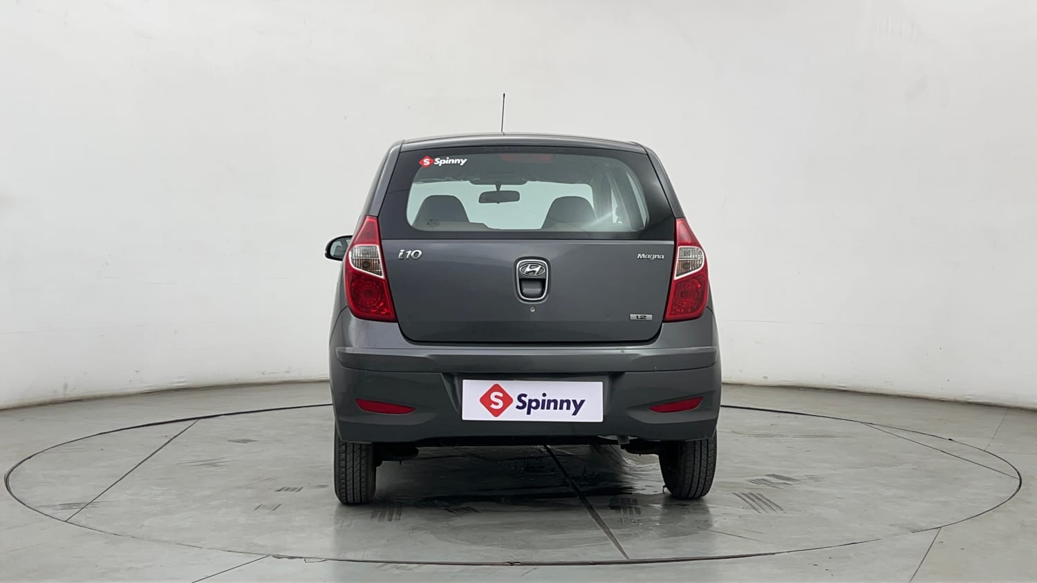 Used 2013 Hyundai i10 1.1L iRDE Magna Special Edition Petrol Manual exterior BACK VIEW
