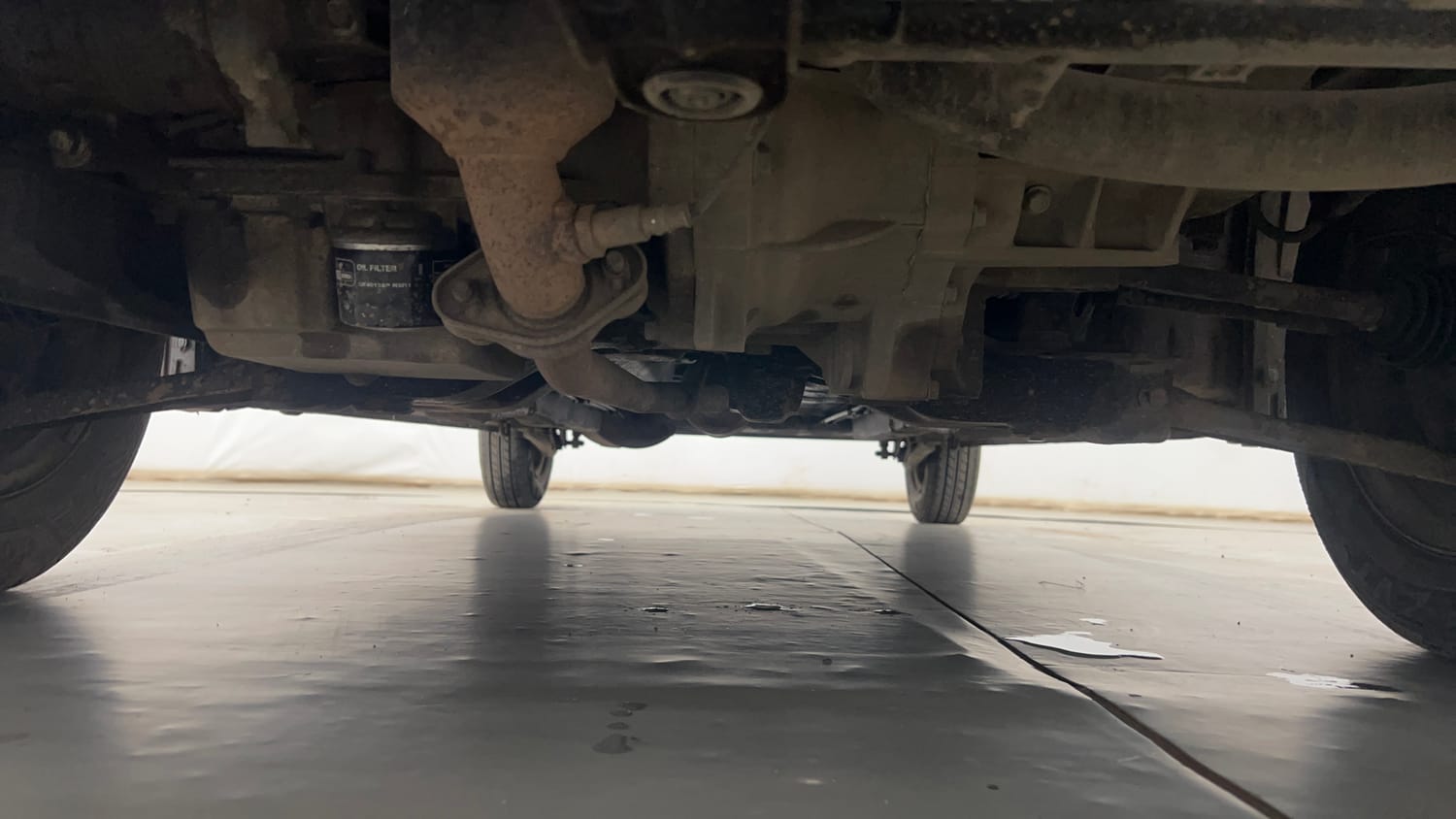 Used 2013 Maruti Suzuki Wagon R LXI Petrol Manual extra FRONT LEFT UNDERBODY VIEW