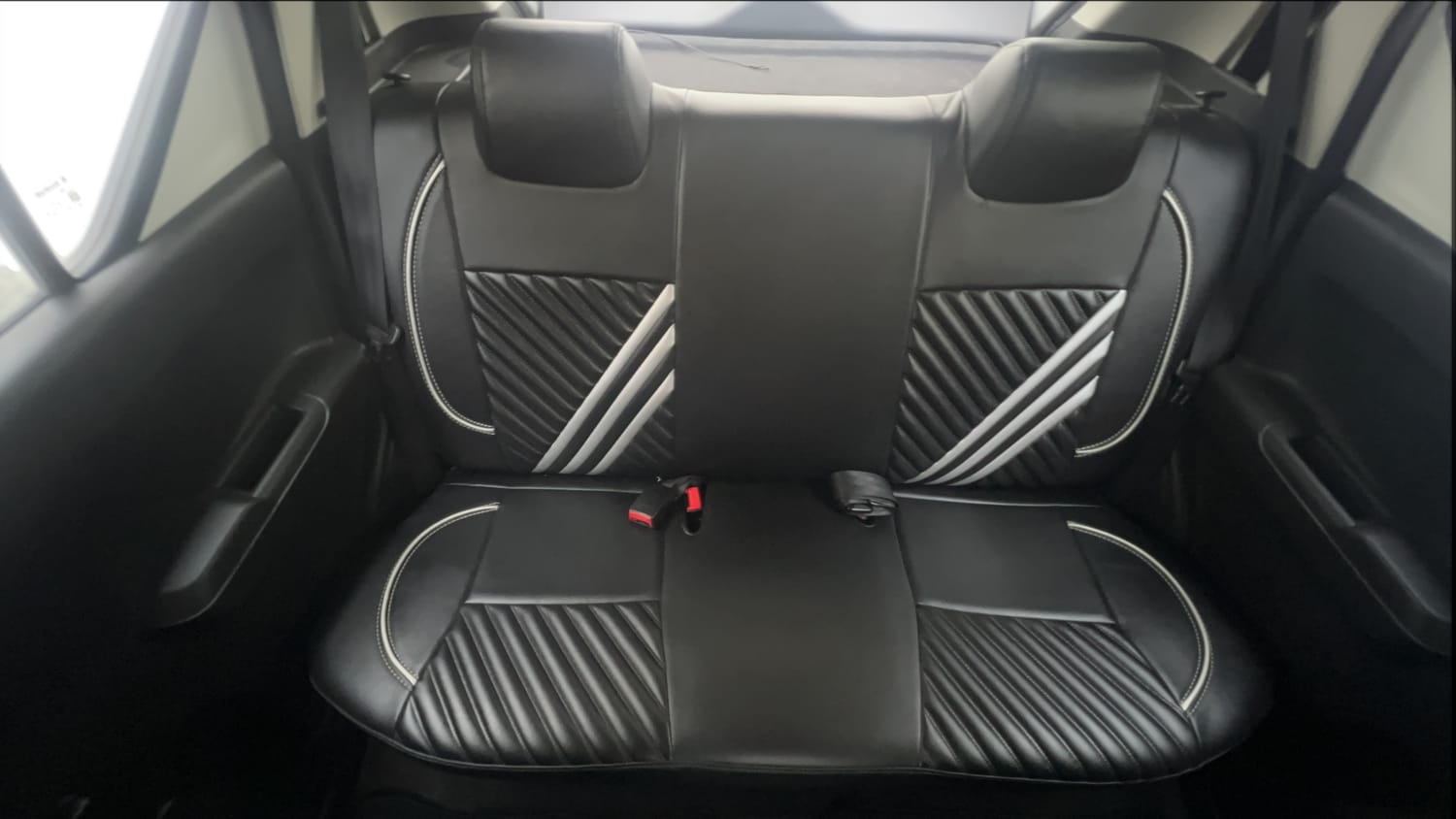 Used 2023 Maruti Suzuki Ignis Sigma 1.2 MT Petrol Manual interior REAR SEAT CONDITION VIEW
