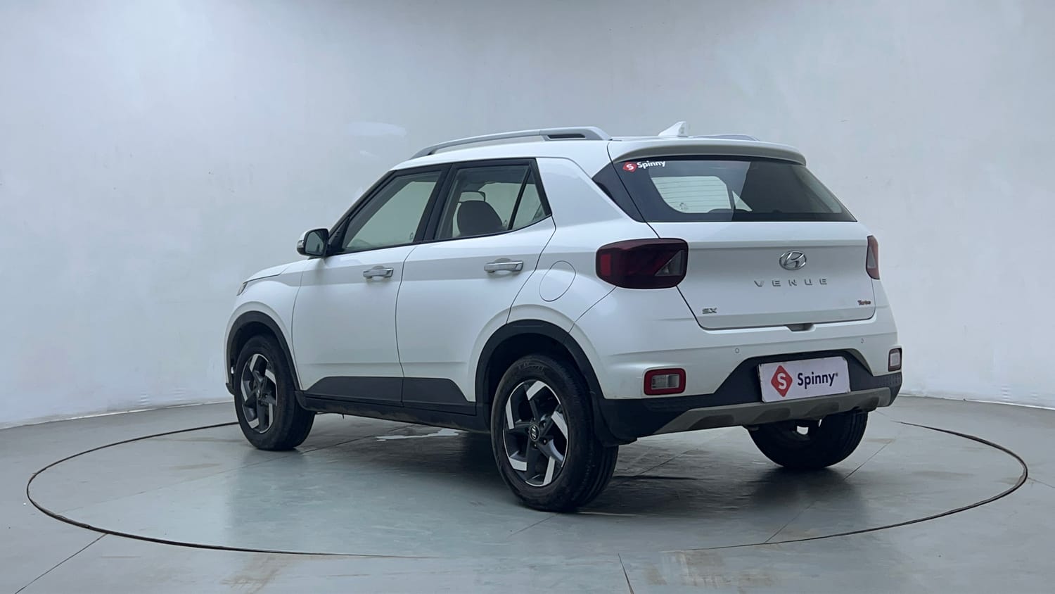Used 2019 Hyundai Venue SX Plus 1.0 Turbo DCT Petrol Automatic exterior LEFT REAR CORNER VIEW