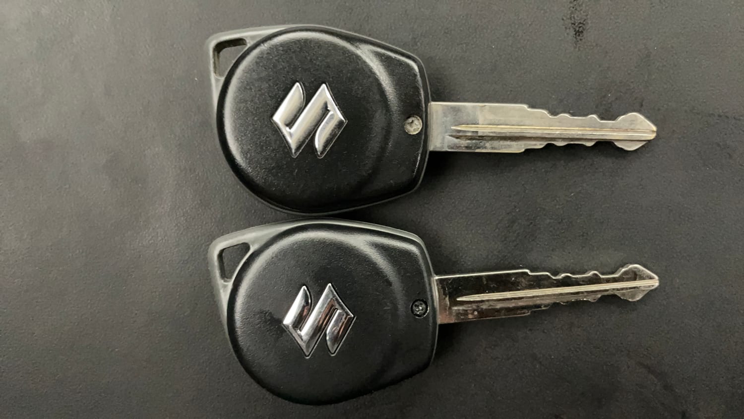Used 2024 Maruti Suzuki Fronx Delta Plus 1.2L AGS Petrol Automatic extra CAR KEY VIEW