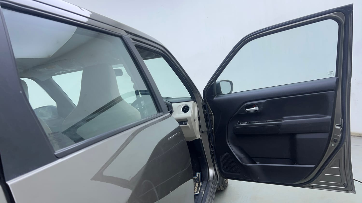 Used 2022 Maruti Suzuki Wagon R ZXI Plus 1.2 Petrol Manual interior RIGHT FRONT DOOR OPEN VIEW