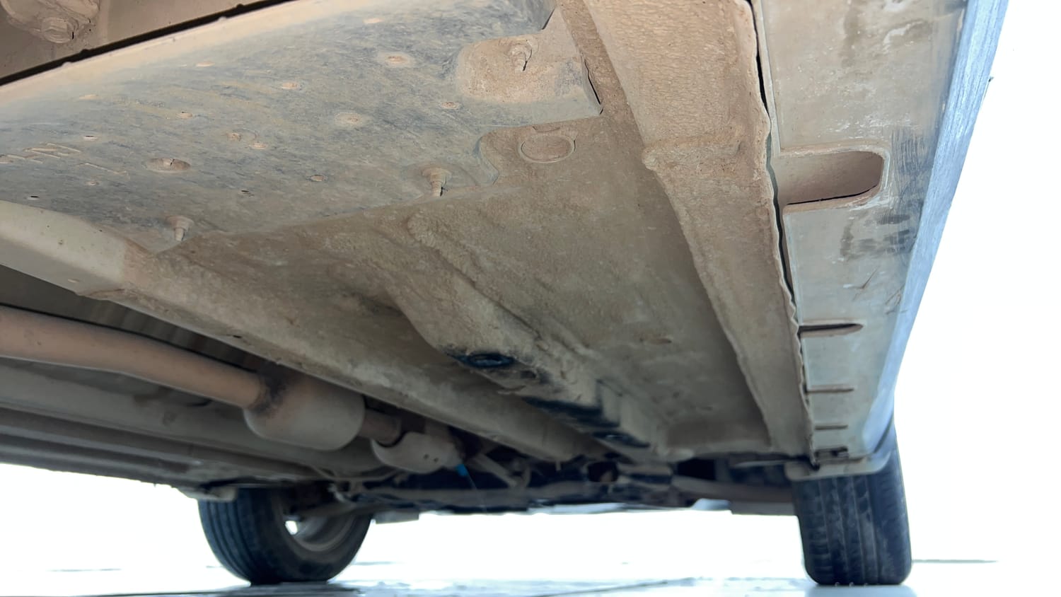 Used 2023 Kia Seltos HTX 1.5 Petrol Manual extra REAR RIGHT UNDERBODY VIEW
