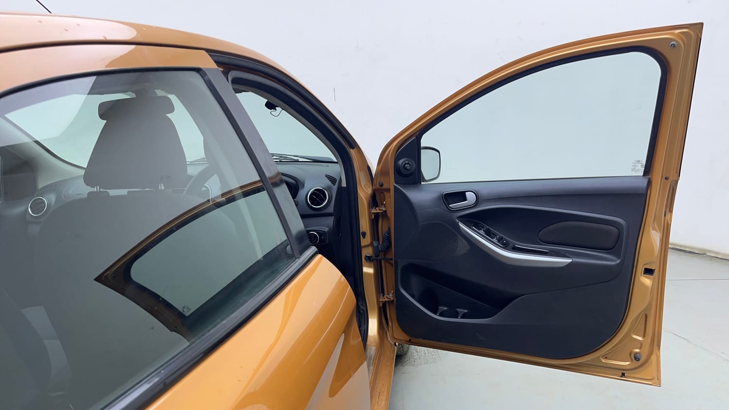 Used 2016 Ford Figo Titanium Plus 1.5 TDCi Diesel Manual interior RIGHT FRONT DOOR OPEN VIEW