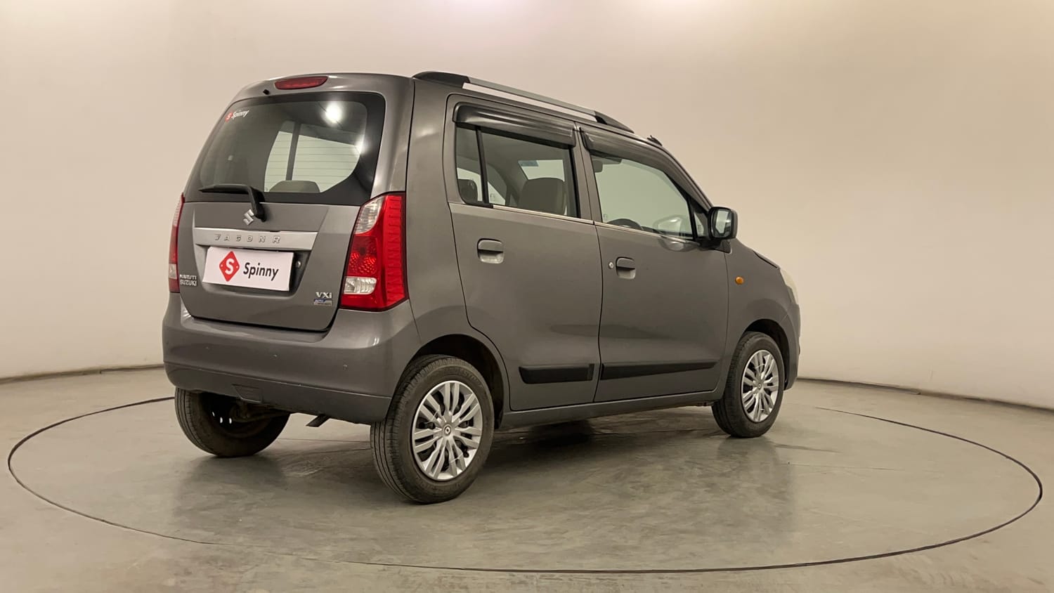 Used 2018 Maruti Suzuki Wagon R 1.0 VXI AMT Petrol Automatic exterior RIGHT REAR CORNER VIEW