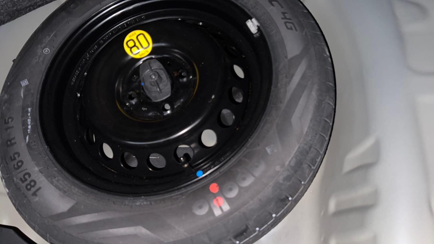 Used 2024 Toyota Glanza V AMT Petrol Automatic tyres SPARE TYRE VIEW