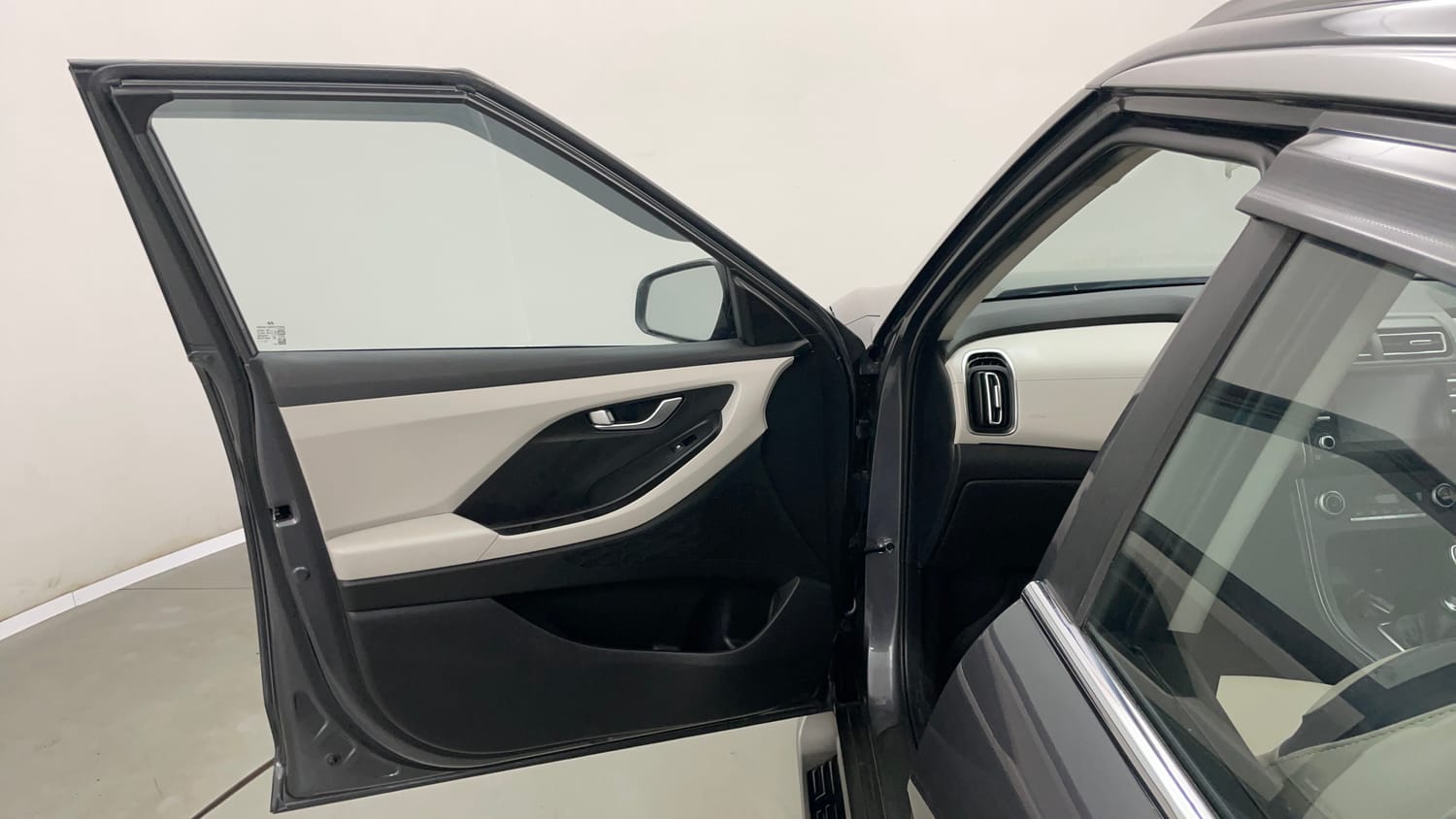 Used 2022 Hyundai Creta S 1.5 Petrol Petrol Manual interior LEFT FRONT DOOR OPEN VIEW