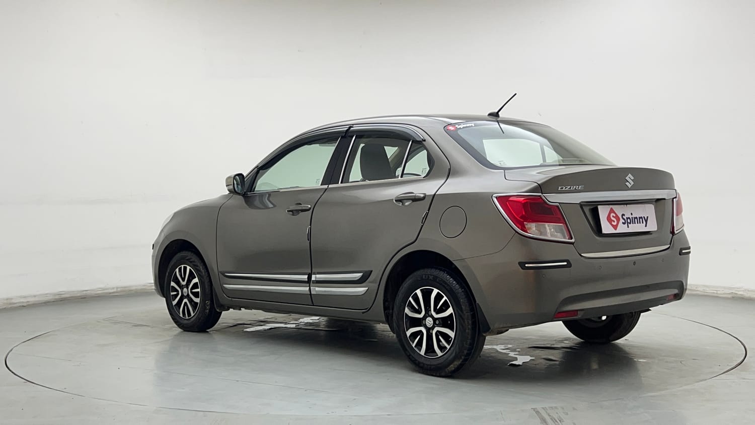 Used 2022 Maruti Suzuki Dzire VXi Petrol Manual exterior LEFT REAR CORNER VIEW