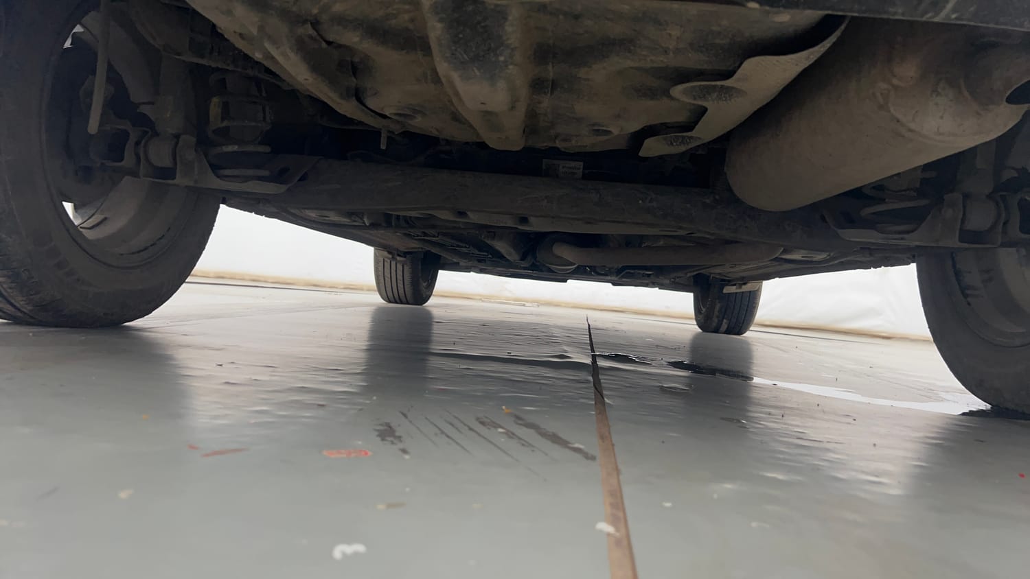 Used 2023 Kia Sonet GTX Plus 1.0 DCT Petrol Automatic extra REAR UNDERBODY VIEW (TAKEN FROM REAR)